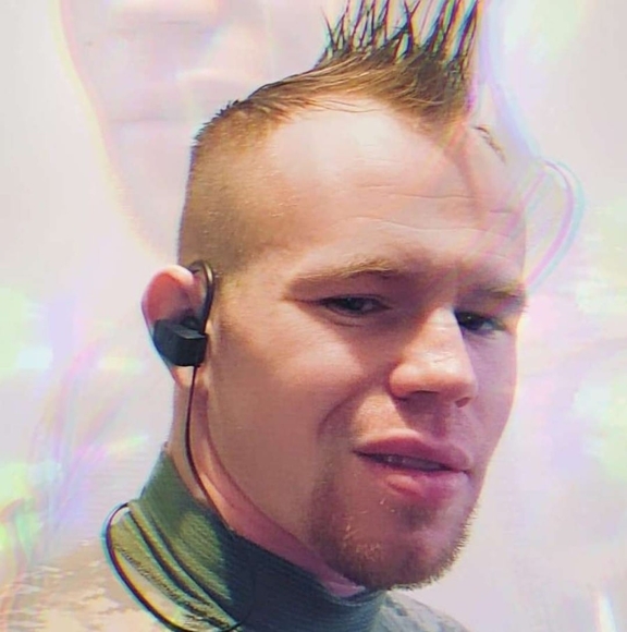 Meet your Posher, Jake - Picture 1 of 1